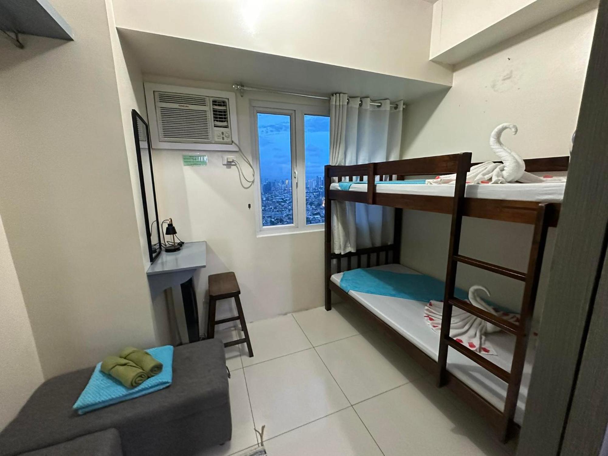 Green Residences Staycation By Pbyy Manila Bagian luar foto