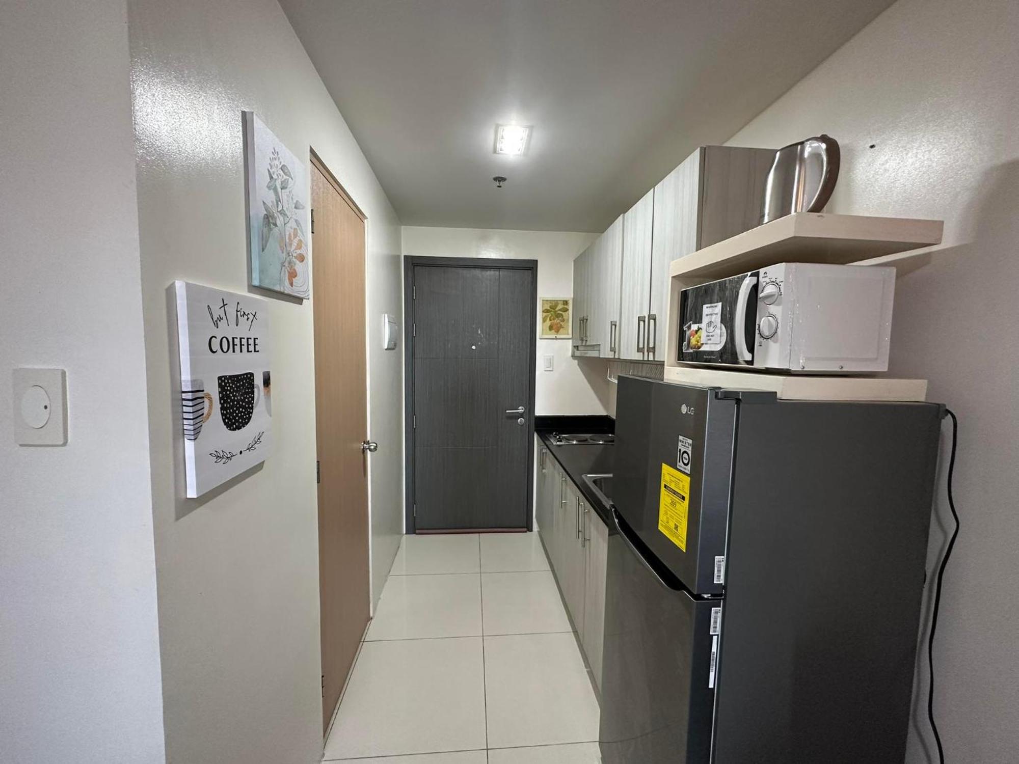 Green Residences Staycation By Pbyy Manila Ruang foto