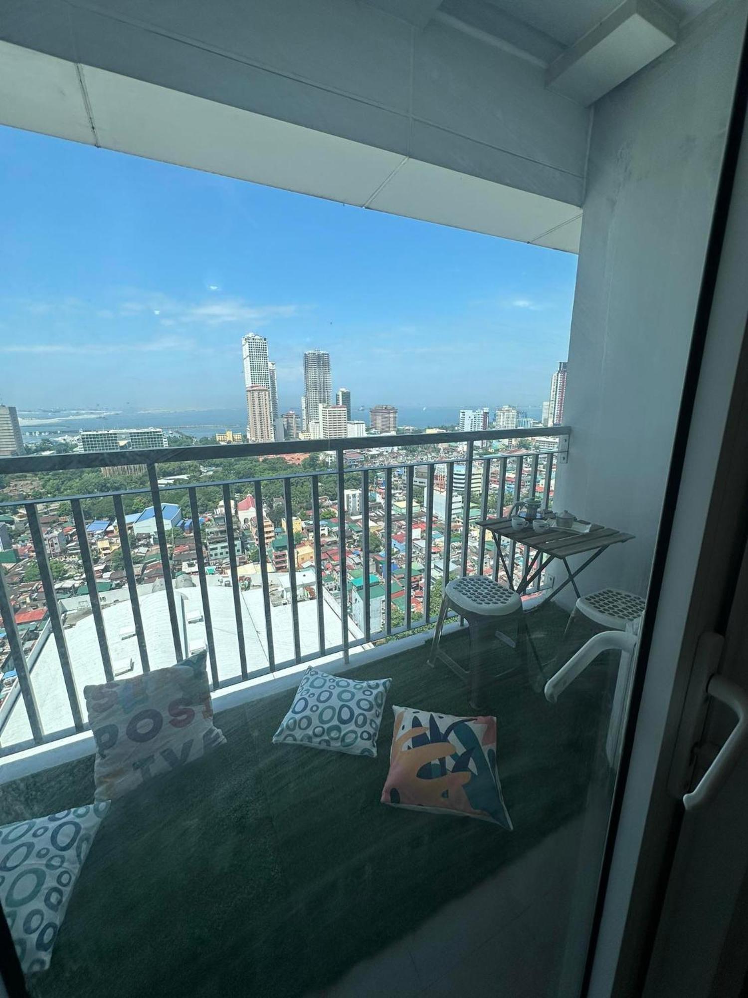 Green Residences Staycation By Pbyy Manila Ruang foto